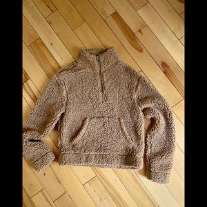 Ladies Garage quarter zip. Size xs.